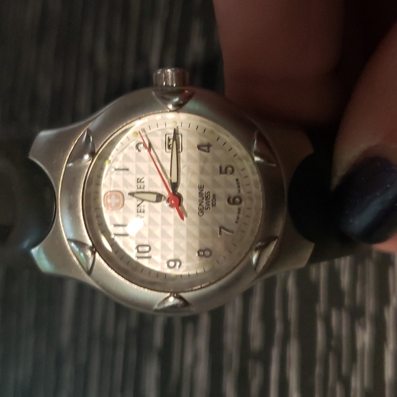 Genuine Swiss Wenger Watch - Picture 2 of 13